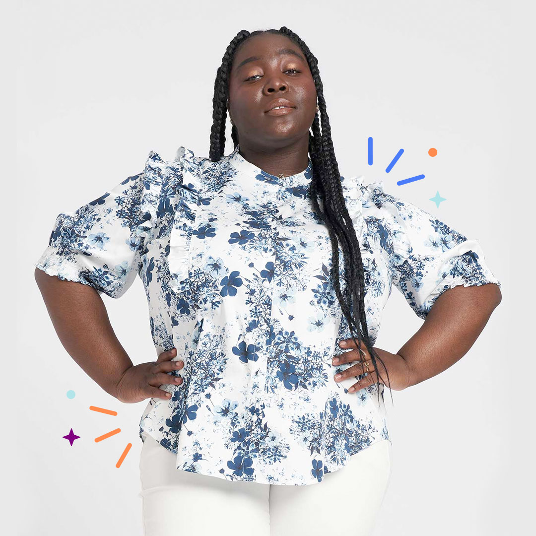 Short Sleeve Ruffle Shirt in White Floral