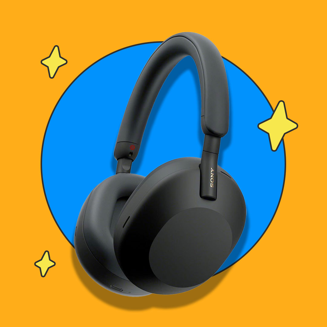 Noise cancelling headphones 